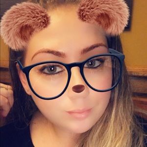 Meet your Posher, Brandy